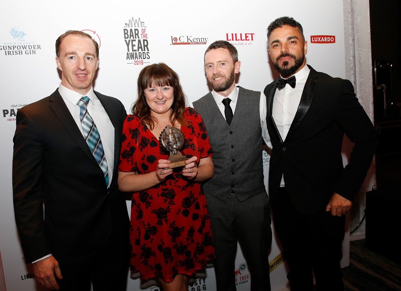 006_Bar Awards